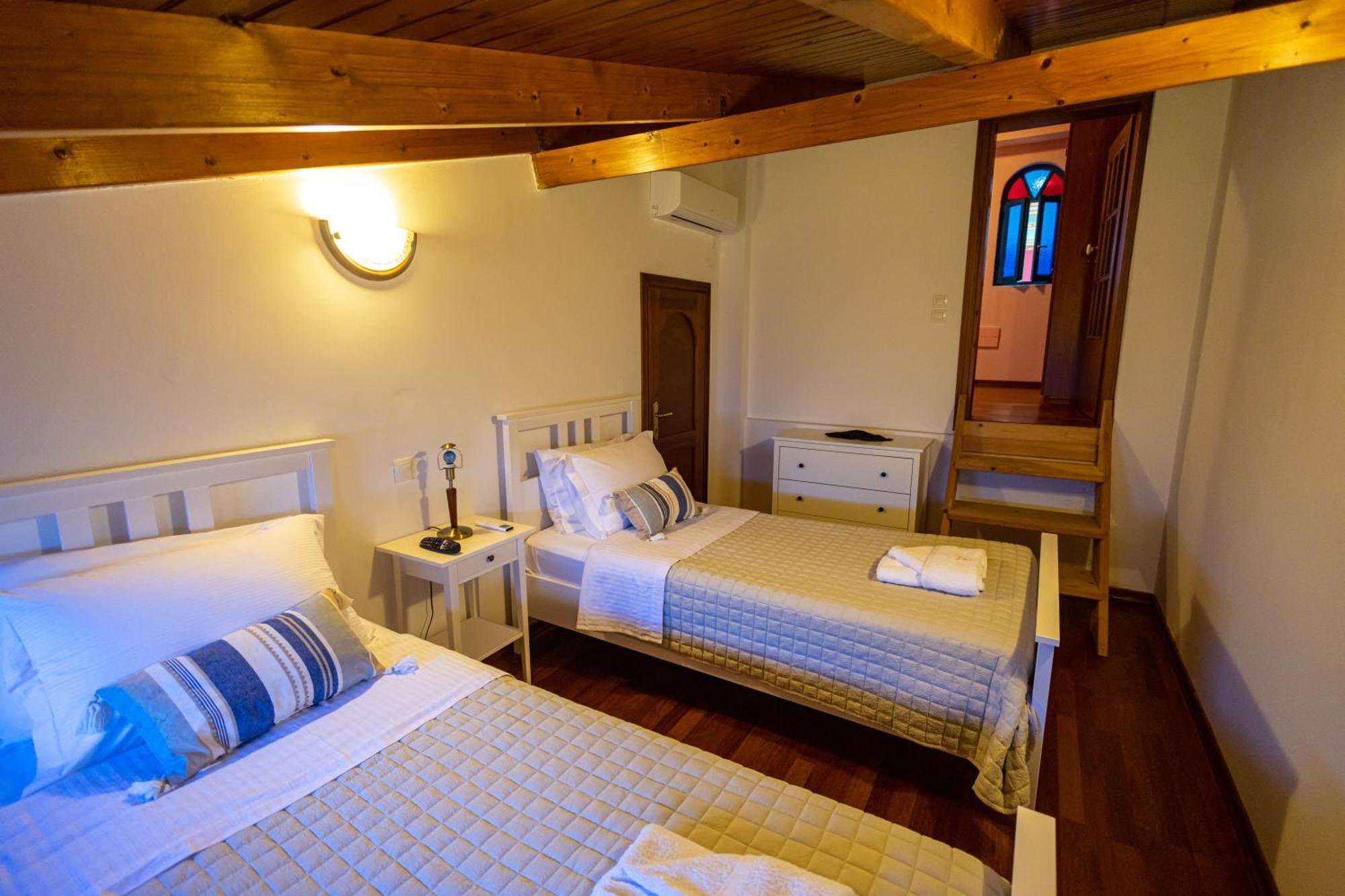Reale - Art Luxury Villa Митикас Экстерьер фото